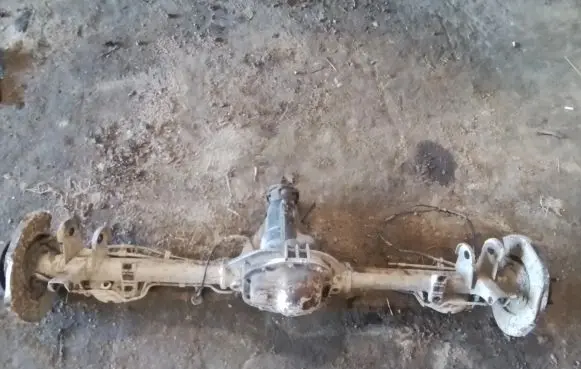 Jeep Grand Cherokee (WJ) Rear axle beam 52111203AA