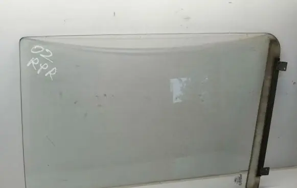 Ford Transit Front door window glass four-door 43R007023