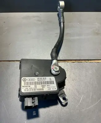 Audi A6 S6 C6 4F Power management control unit 4F0915181B 0199000034 4F0910181F