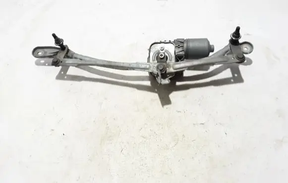 BMW 5 F10 F11 Front wiper linkage 7306266