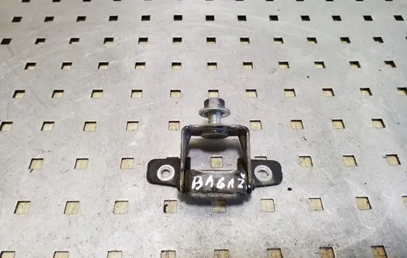 KIA Rio Tailgate/trunk/boot hinge