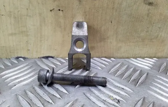 Fuel Injector clamp holder