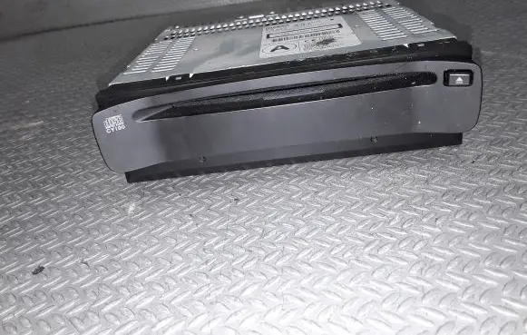 CD/DVD changer