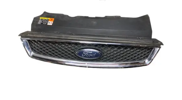 Ford Focus Front bumper upper radiator grill 4M518200AJ AM518138AE 4M518200BJ