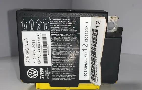 Volkswagen PASSAT B6 Airbag control unit/module 3C0909605J 391130 09H029S2521