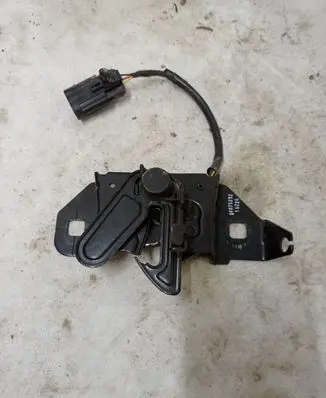 Chevrolet Volt II Engine bonnet/hood lock/catch 84075292