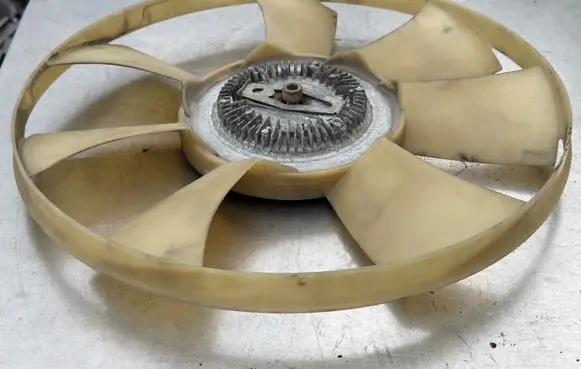 Mercedes-Benz Sprinter W906 Viscous fan clutch A0002009723 LDA7RF420