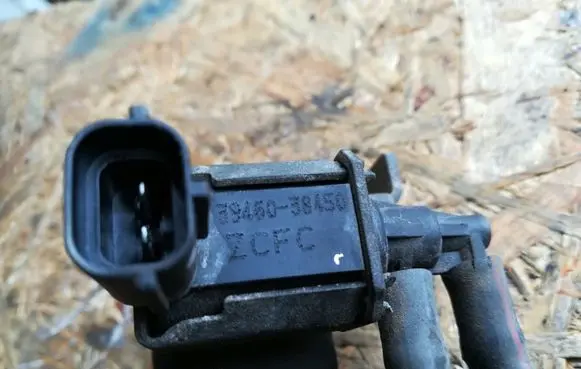 Hyundai Getz Vacuum valve 3945038450