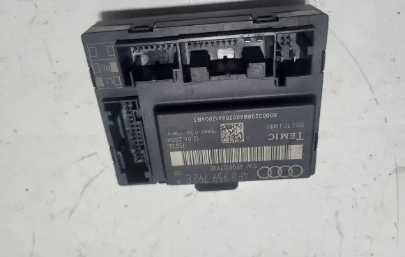Audi A6 S6 C6 4F Door control unit/module 4F0959792E 4F0910793E 0033TFJ0001