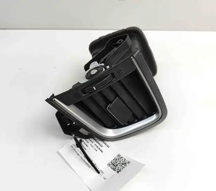 Honda CR-V Dashboard air vent grill cover trim 77620TMET0 77620TMET2