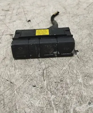 Audi A6 Allroad C5 Suspension ride height/mode switch 4Z7927139A