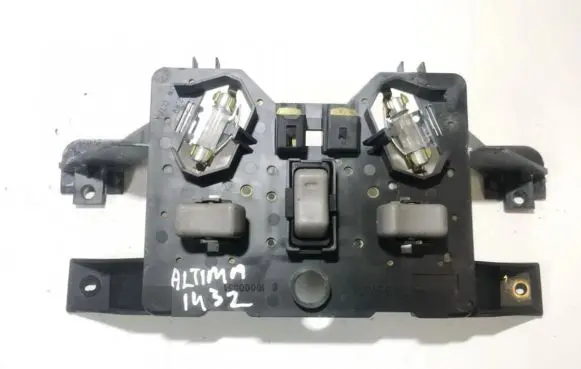 Nissan Altima Front seat light 210000531 10w078a