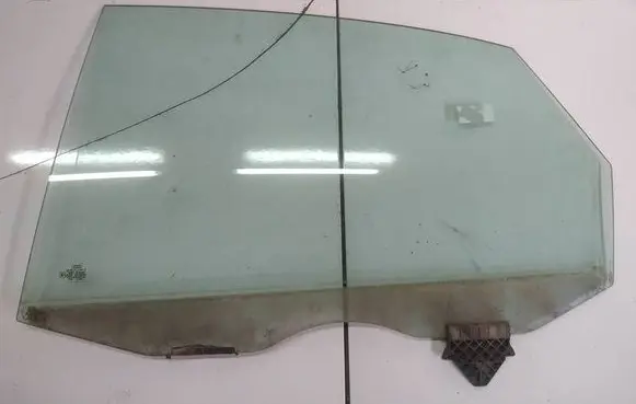 Audi A8 S8 D3 4E Rear door window glass AS2