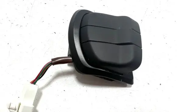 Suzuki Vitara (LY) Steering wheel buttons/switches 75E890