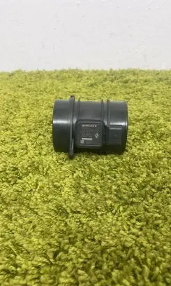 Nissan Pathfinder R51 Mass air flow meter 22680-5x20a