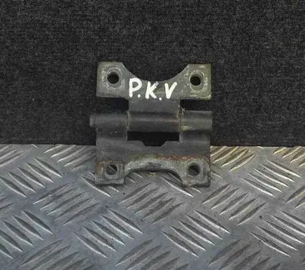 Mercedes-Benz SLC C107 Front door upper hinge 1077200137 A1077200137