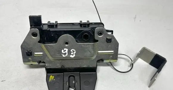 Saab 9-3 Ver2 Loading door lock 2787 495058724