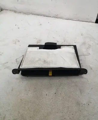 Ford Mustang VI Front trunk storage compartment 