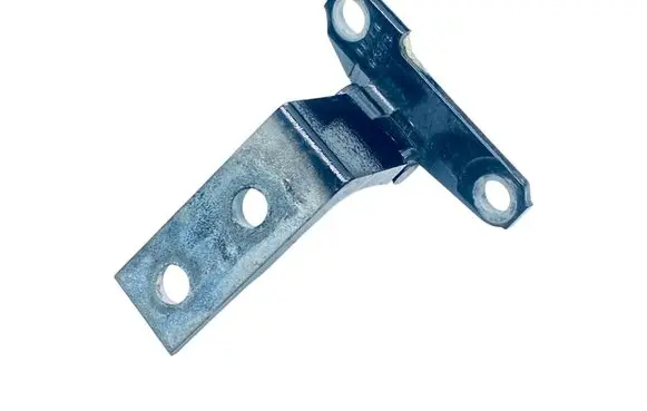 Infiniti FX Rear door lower hinge 824201CA0A