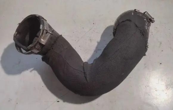 Audi A6 S6 C6 4F Intercooler hose/pipe 4F0145737C