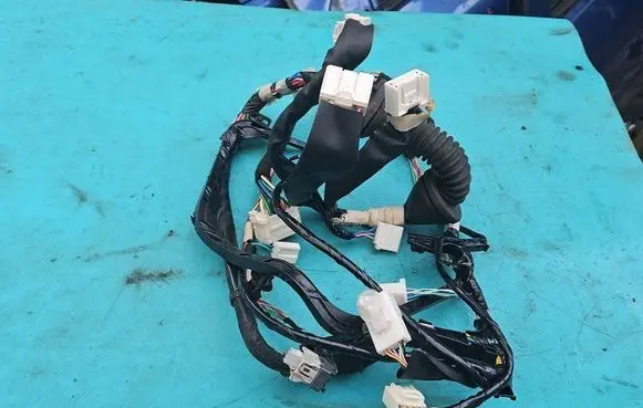 Toyota Corolla E160 E170 Front door wiring loom 82152OZ630 IMPRK1273512