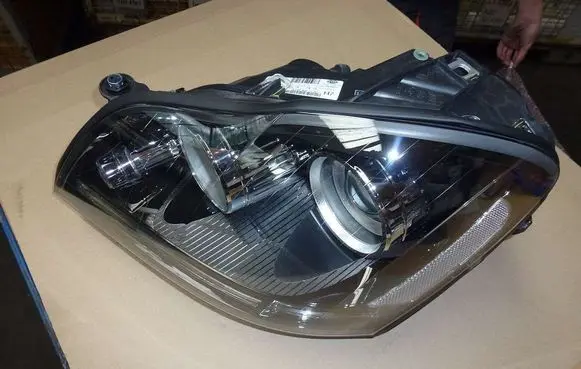 Mercedes-Benz Sprinter W906 Headlight/headlamp A1648201159