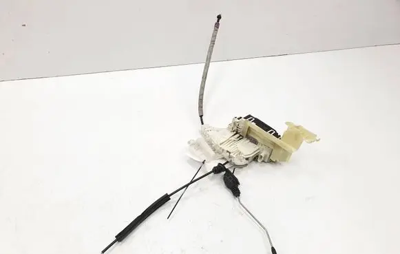 Mercedes-Benz CLS C218 X218 Front door lock