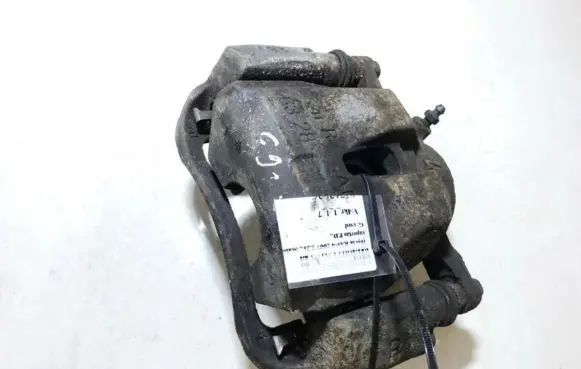 Toyota RAV 4 (XA30) Front brake caliper