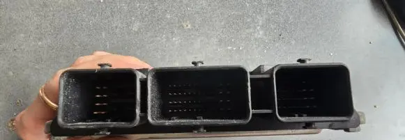 Renault Scenic II - Grand scenic II Engine control unit/module 0281011776 8200391966 8200386508
