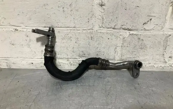 BMW 5 E60 E61 Oil cooling pipe 7560980
