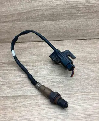 Hyundai i10 Lambda probe sensor 3921003000 350931040 WITHPLUG