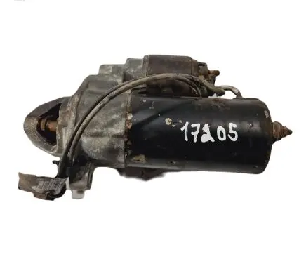BMW 7 E38 Starter motor 1729981