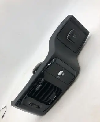 Rear air vent grill