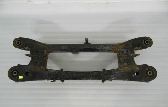 Toyota Auris E180 Rear axle beam 