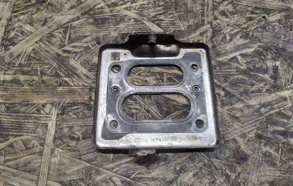 Land Rover Range Rover Velar Muffler pipe connector clamp H4P39448CB