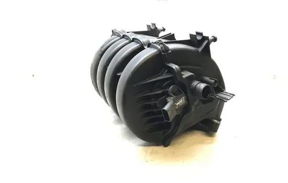Volkswagen Golf V Intake manifold 03C129709F K1765 03C129711F