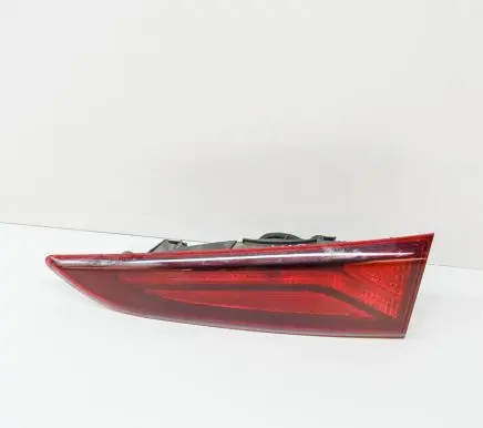 Hyundai Kona I Tailgate rear/tail lights 92404J90