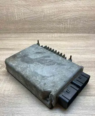 Chrysler Voyager Engine control unit/module ECU P04727203AG