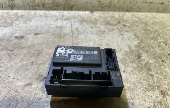 Audi A6 S6 C6 4F Door control unit/module 4F0959792B 07052004 4F0910793B