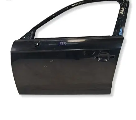 Audi A3 S3 8V Front door D233