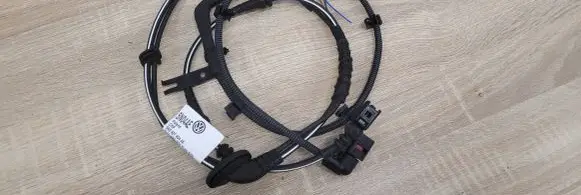 Volkswagen Tiguan Rear ABS sensor wiring 5N0927904AE