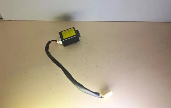 Opel Antara Window wiper relay 96673480 5278B01000