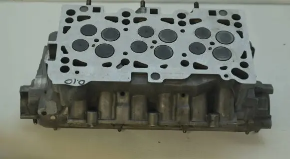 Audi A6 S6 C6 4F Engine head 875018