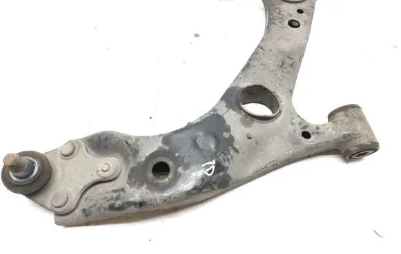 Lexus UX Front lower control arm/wishbone