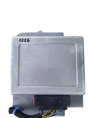 Volvo S40 Engine control unit/module 1T0404A03 P30882667