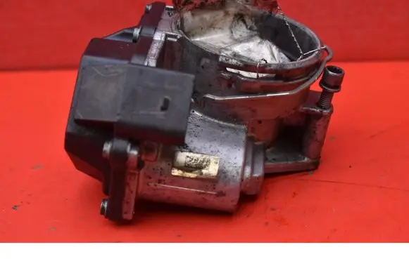 Skoda Superb B6 (3T) Throttle body valve 03G128063Q