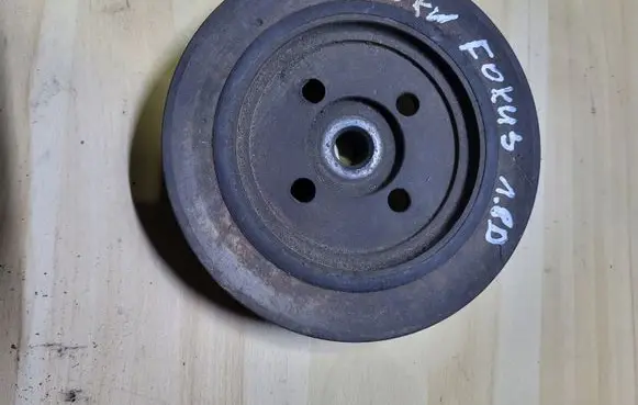 Ford Focus Crankshaft pulley