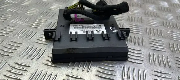 Audi Q7 4L Comfort/convenience module 4F0907279C F005V01084 4F0910279AG