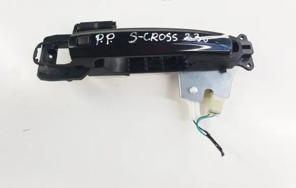 Suzuki SX4 S-Cross Front door exterior handle