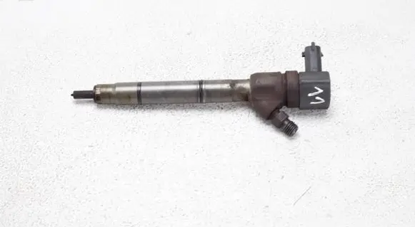 KIA Ceed Fuel injector 338002A900
